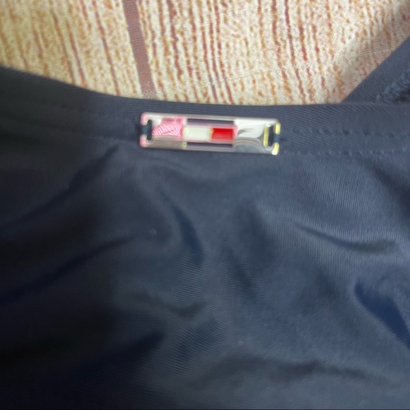 Tommy Hilfiger Sky Captain Ruched Cap Sleeve Bikini Swim Top Size Large - Picture 8 of 10